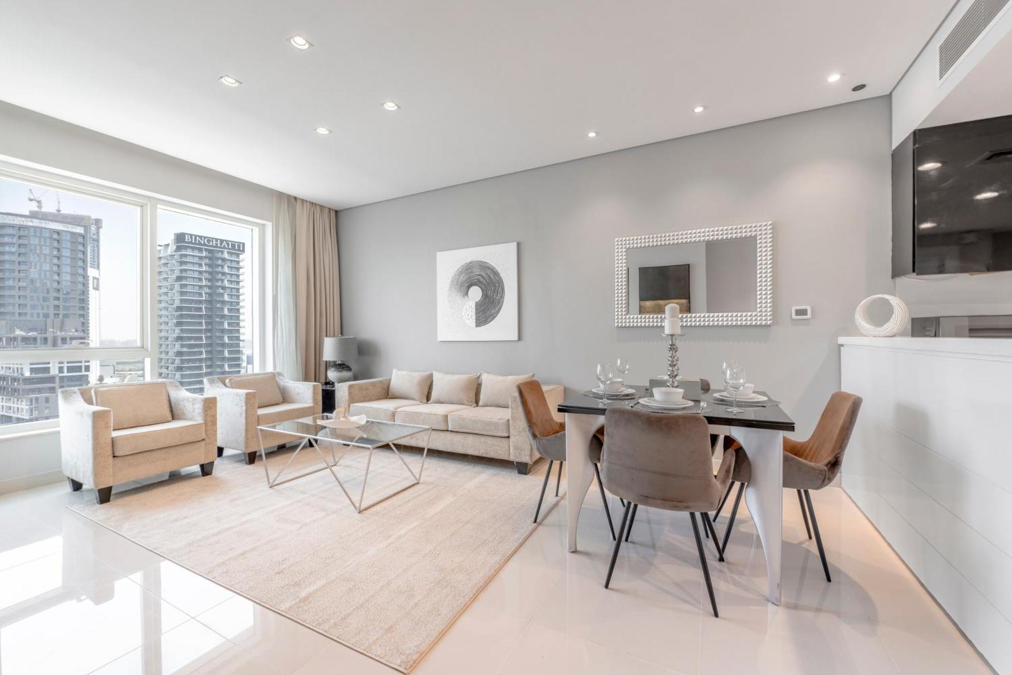 Damac Canal Views Residences Dubai Bagian luar foto