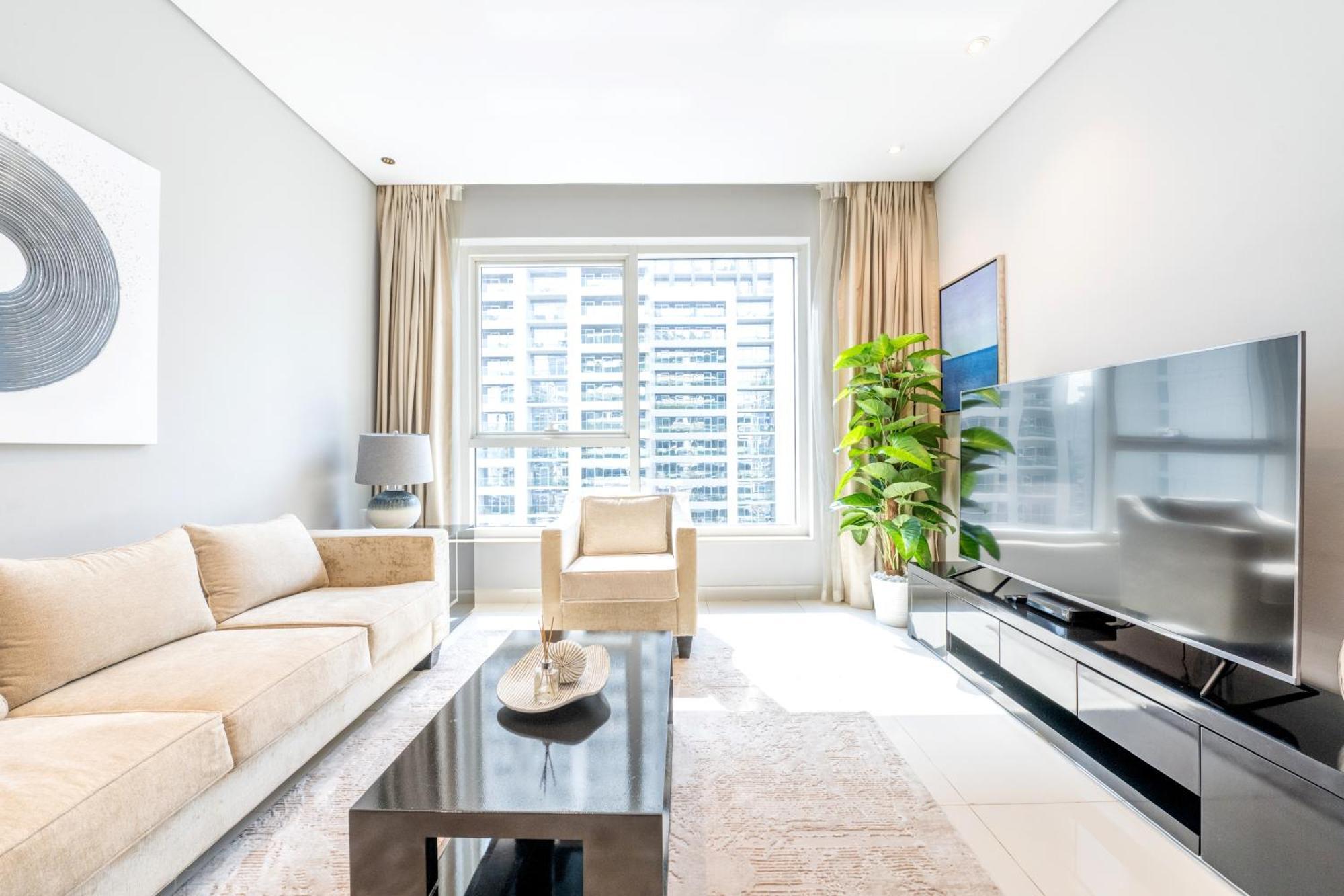 Damac Canal Views Residences Dubai Bagian luar foto