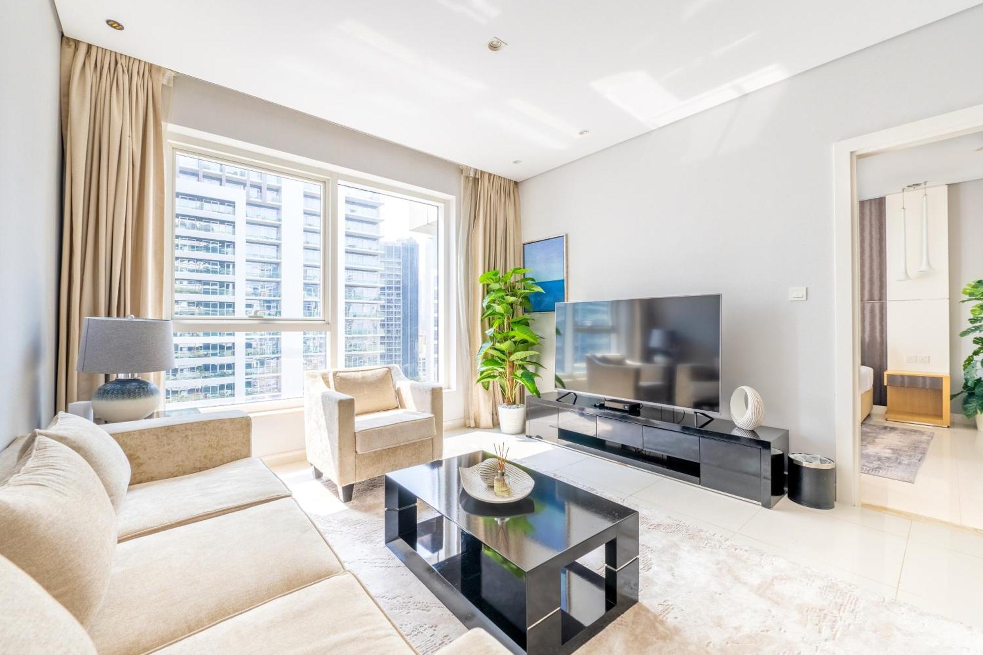 Damac Canal Views Residences Dubai Bagian luar foto