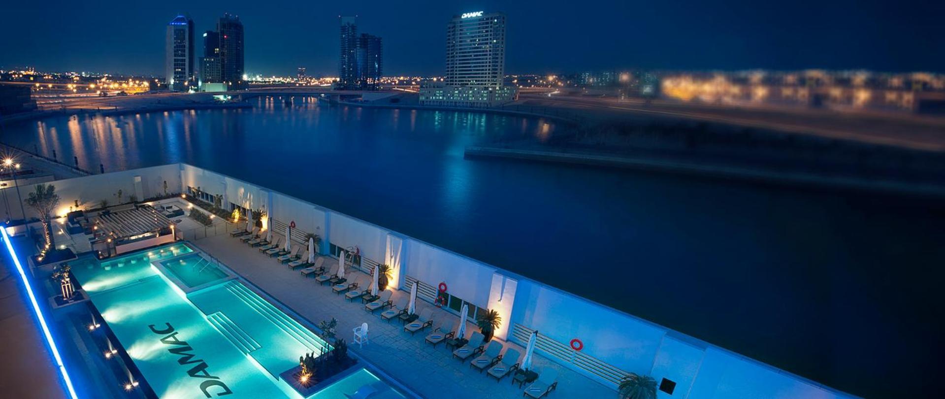 Damac Canal Views Residences Dubai Bagian luar foto