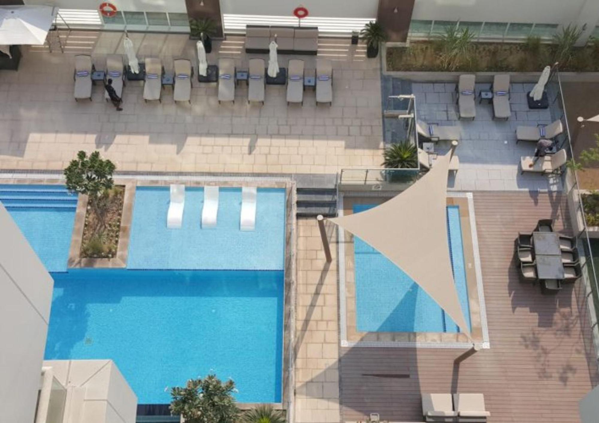 Damac Canal Views Residences Dubai Bagian luar foto